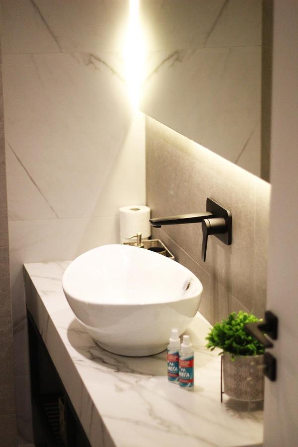 K58 Luxury Apartment Monastiraki Metro Station Acropolis Jacuzzi Atena Exterior foto